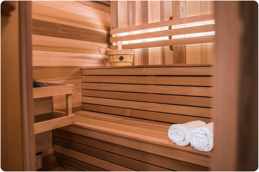 Luna sauna 2 etage banken red cedar buitensauna
